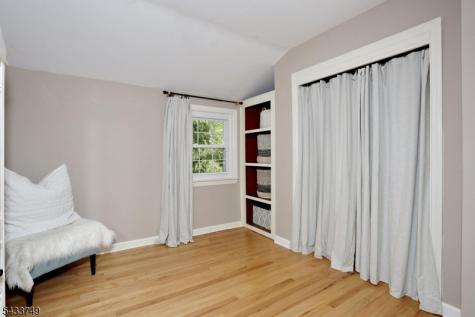 153 Bergen Avenue Waldwick NJ 07463