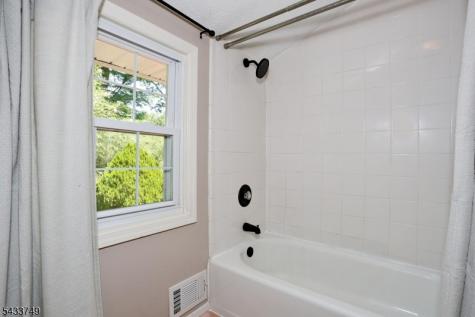 153 Bergen Avenue Waldwick NJ 07463