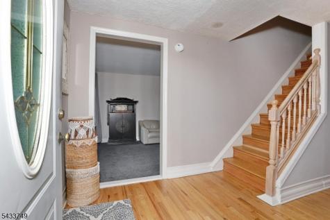153 Bergen Avenue Waldwick NJ 07463