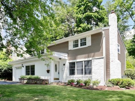 153 Bergen Avenue Waldwick NJ 07463
