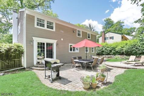153 Bergen Avenue Waldwick NJ 07463