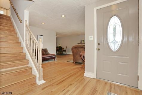 153 Bergen Avenue Waldwick NJ 07463
