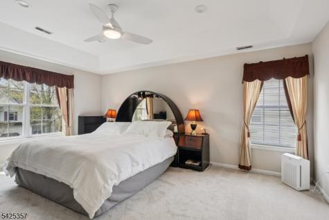 25 Francis Drive Bridgewater NJ 08807