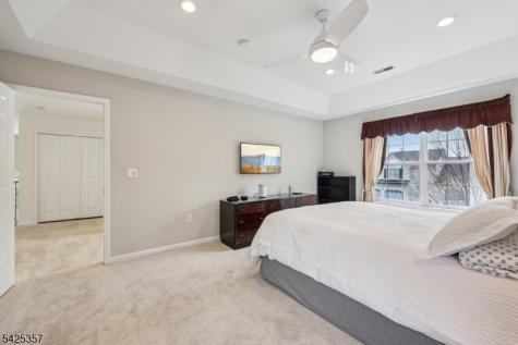 25 Francis Drive Bridgewater NJ 08807
