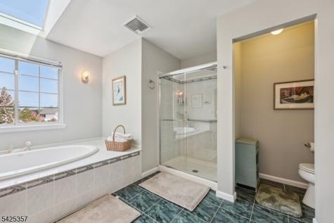 25 Francis Drive Bridgewater NJ 08807