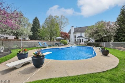 25 Francis Drive Bridgewater NJ 08807