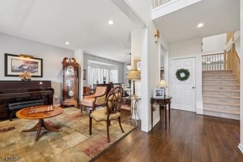 25 Francis Drive Bridgewater NJ 08807