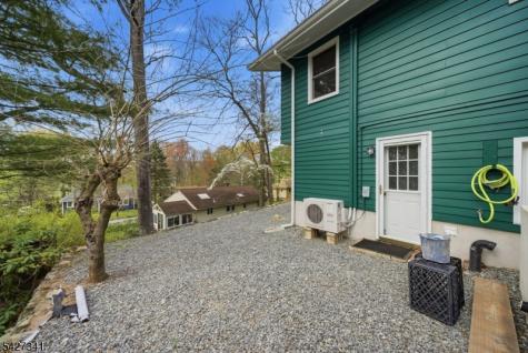 53 Lakewood Drive Denville NJ 07834