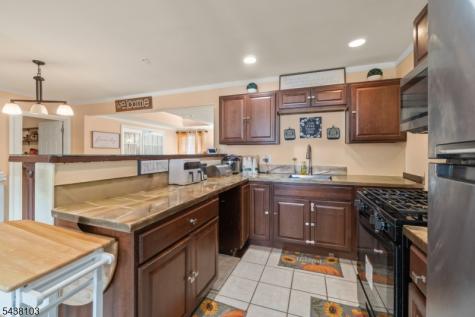 10 Bently Lane Willingboro NJ 08046