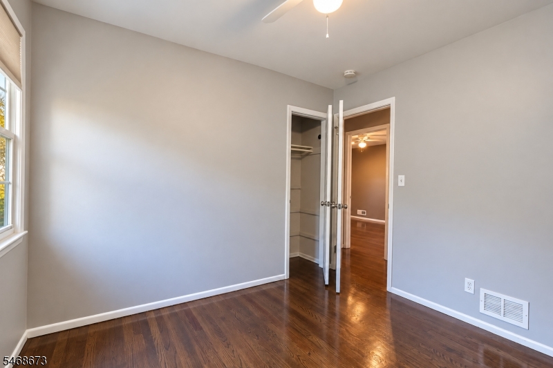 25 Valley View Road Hillside NJ 07205
