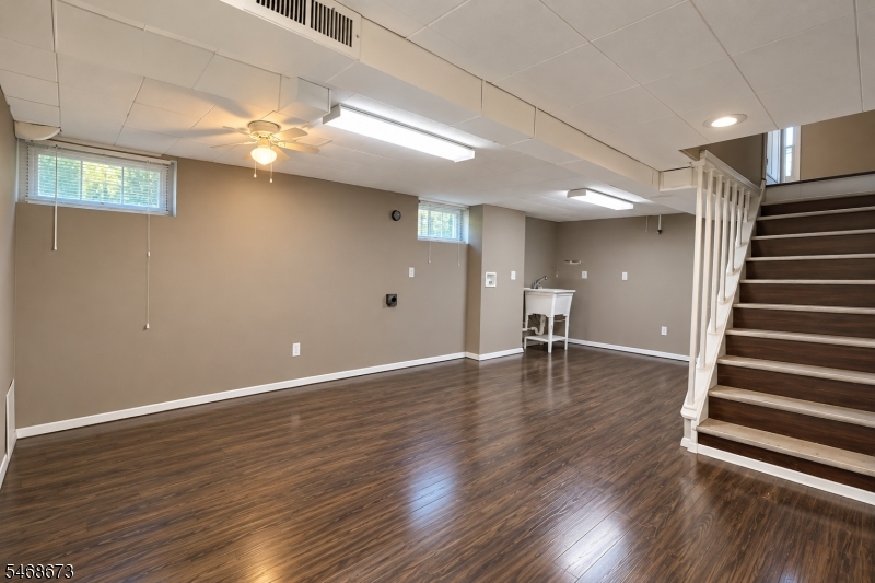25 Valley View Road Hillside NJ 07205