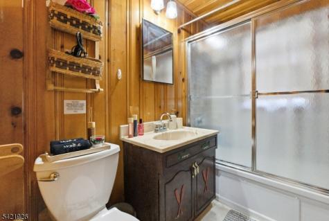 12 Cliffside Terrace Vernon NJ 07461