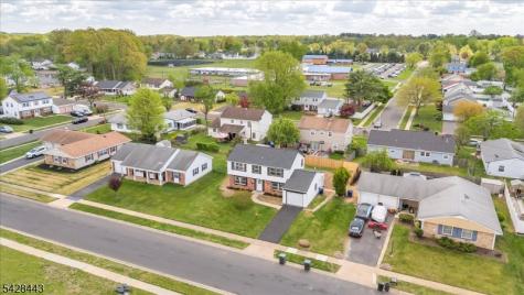 54 Gardenbrook Lane Willingboro NJ 08046