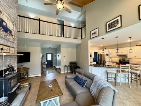 49 Sand Pond Road Hardwick NJ 07825