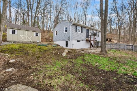 67 Breakneck Road Vernon NJ 07422