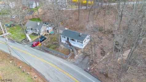 67 Breakneck Road Vernon NJ 07422