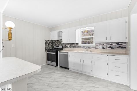 67 Breakneck Road Vernon NJ 07422