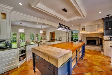 3 Laurel Lane Chester NJ 07930