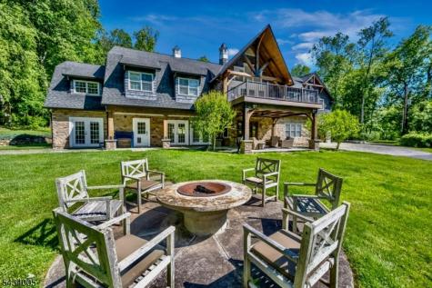 3 Laurel Lane Chester NJ 07930