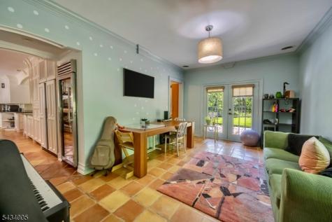 3 Laurel Lane Chester NJ 07930