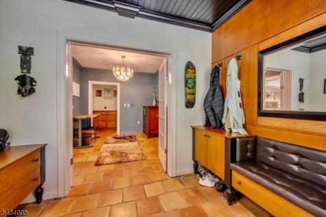 3 Laurel Lane Chester NJ 07930