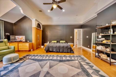 3 Laurel Lane Chester NJ 07930