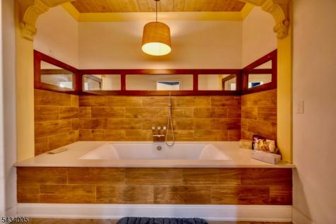 3 Laurel Lane Chester NJ 07930