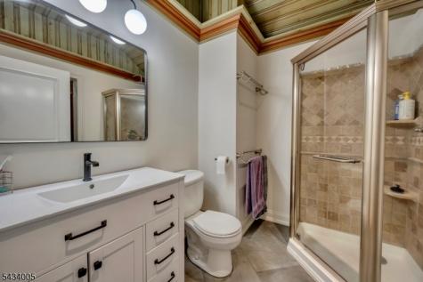 3 Laurel Lane Chester NJ 07930