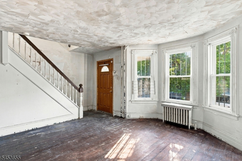 800 S 15th Street Newark NJ 07108