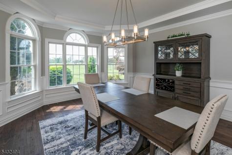 8 Kren Drive Raritan NJ 08551