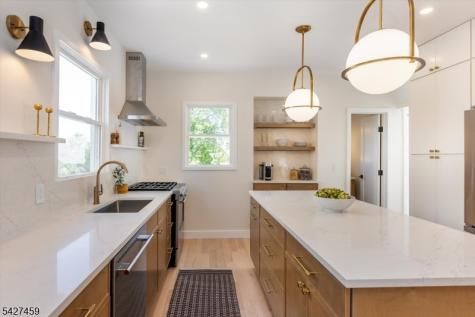 4 Yale Terrace West Orange NJ 07052