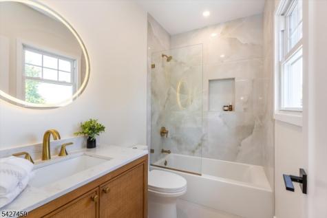 4 Yale Terrace West Orange NJ 07052