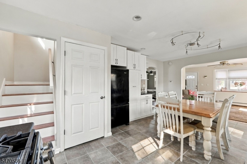 10 Deroon Avenue North Haledon NJ 07508