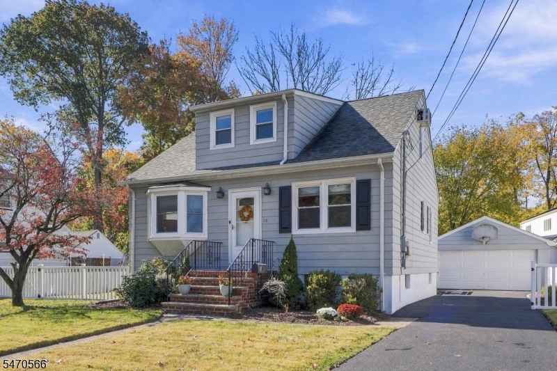 10 Deroon Avenue North Haledon NJ 07508