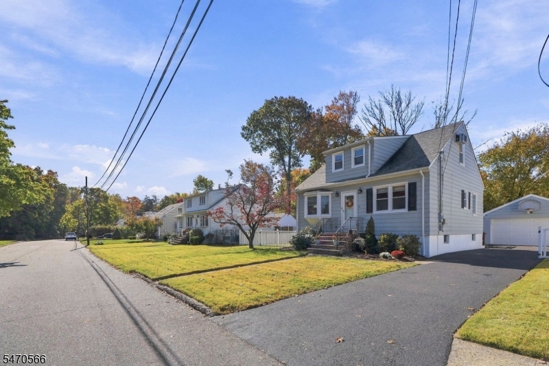 10 Deroon Avenue North Haledon NJ 07508