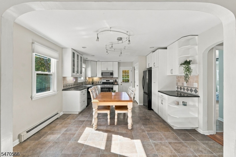 10 Deroon Avenue North Haledon NJ 07508