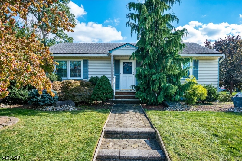 669 Old Post Road Edison NJ 08817