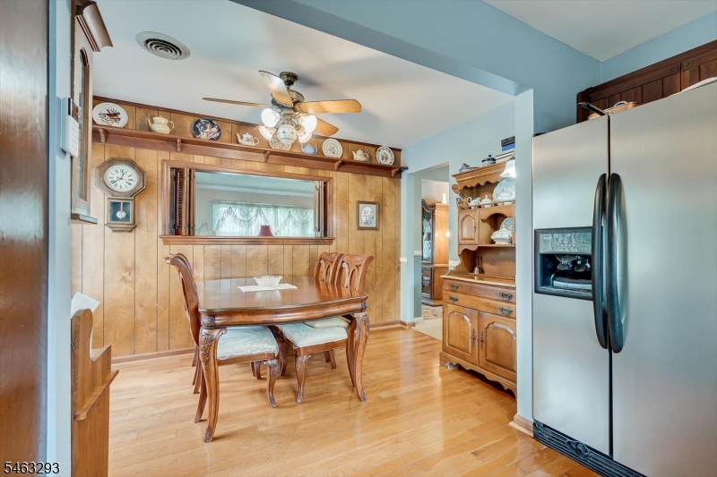 669 Old Post Road Edison NJ 08817