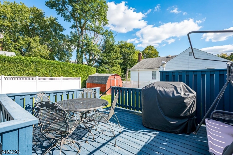669 Old Post Road Edison NJ 08817