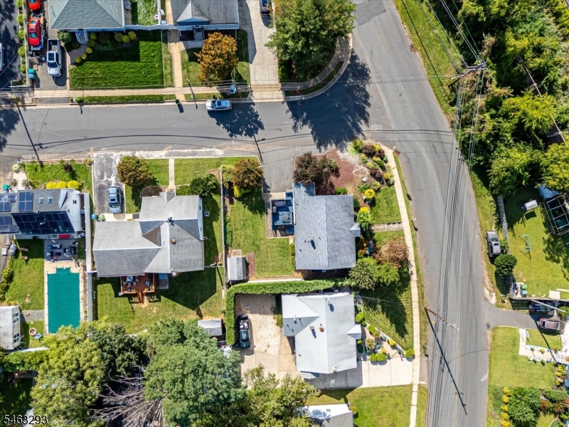 669 Old Post Road Edison NJ 08817