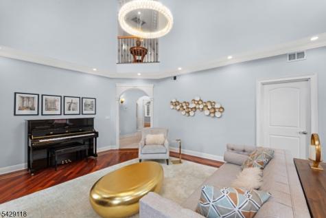 5 Phillips Street Cranford NJ 07016