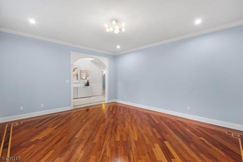 5 Phillips Street Cranford NJ 07016