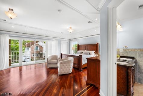 5 Phillips Street Cranford NJ 07016