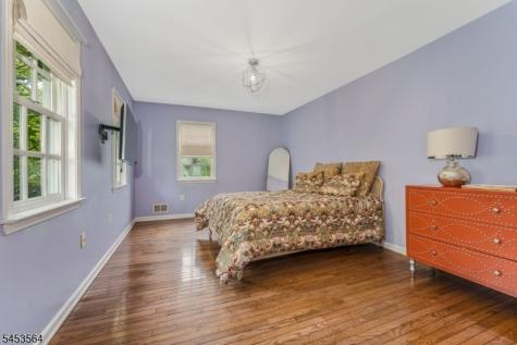 11 Willever Road Bethlehem NJ 08802