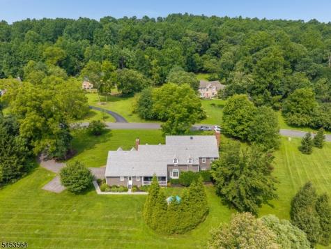 11 Willever Road Bethlehem NJ 08802