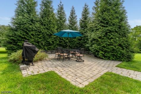 11 Willever Road Bethlehem NJ 08802