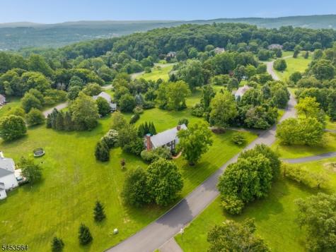 11 Willever Road Bethlehem NJ 08802