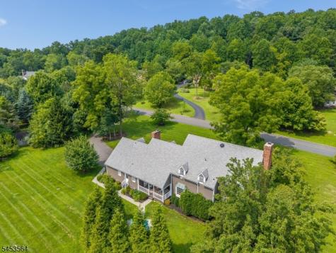 11 Willever Road Bethlehem NJ 08802
