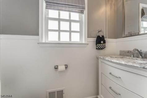 11 Willever Road Bethlehem NJ 08802