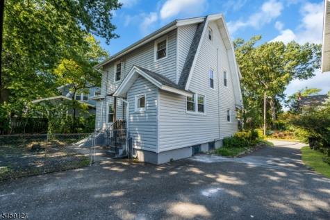 25 Laurel Avenue East Orange NJ 07017